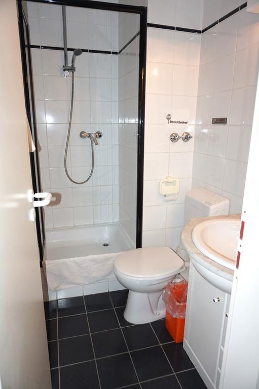 Artus Hotel Düsseldorf Zewnętrze zdjęcie